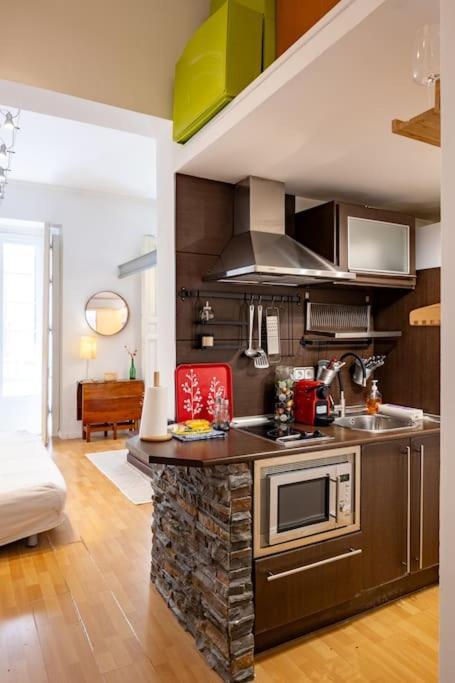 Beautiful Apartment In Malasana For 3 Pax - Ferrer 马德里 外观 照片