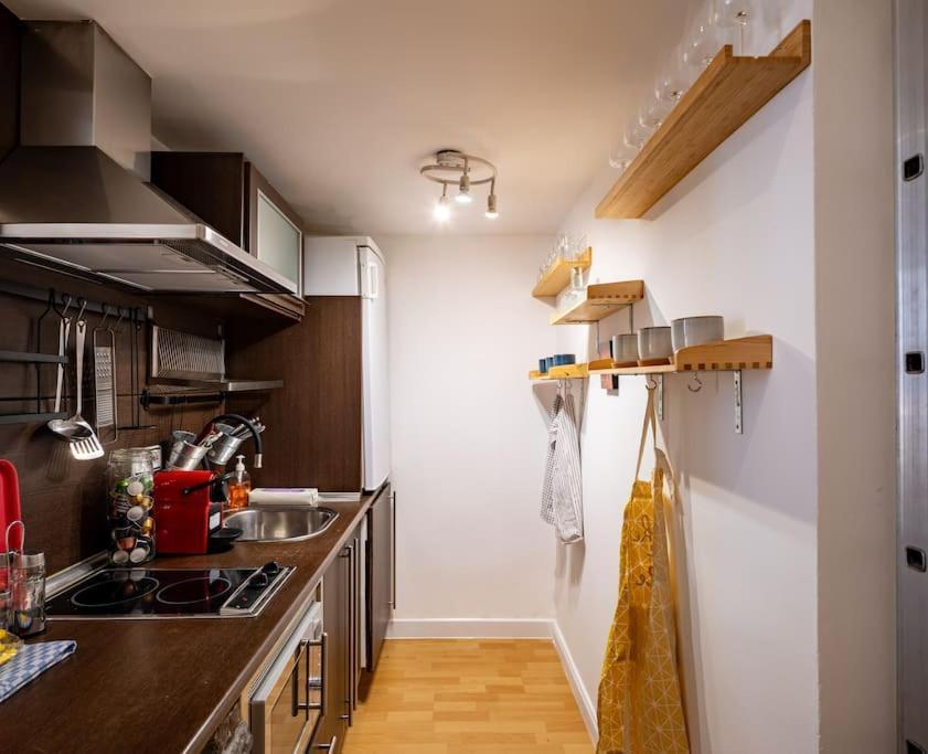 Beautiful Apartment In Malasana For 3 Pax - Ferrer 马德里 外观 照片