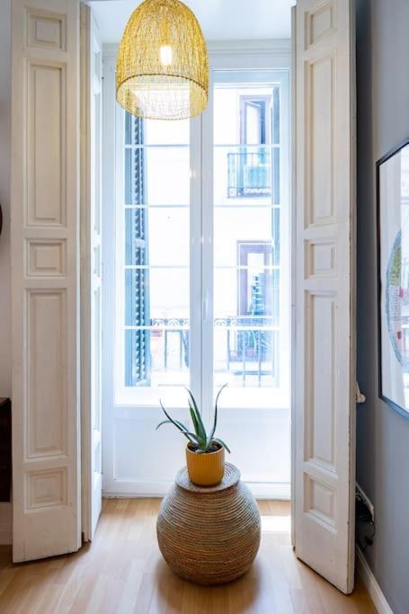 Beautiful Apartment In Malasana For 3 Pax - Ferrer 马德里 外观 照片