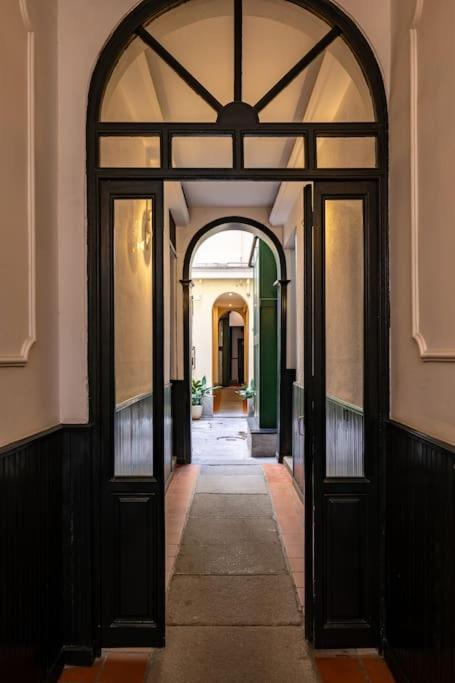Beautiful Apartment In Malasana For 3 Pax - Ferrer 马德里 外观 照片
